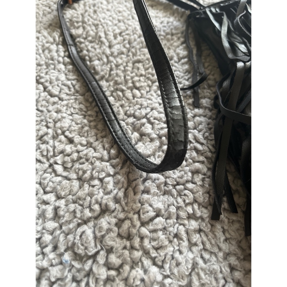 Forever 21 Black Faux Leather Fringe & Brass Crossbody Bag. - Picture 3 of 7